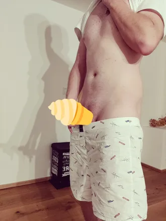 OnlyFans cuenta kuroromeo header 2