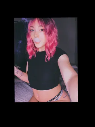 OnlyFans cuenta lilacbluexo avatar 1