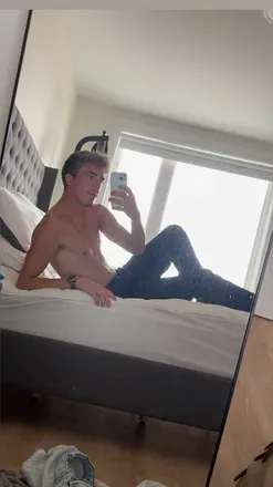 OnlyFans cuenta loganopal header 2