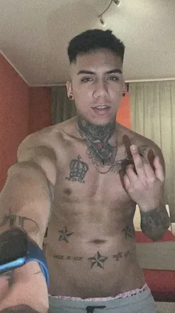 OnlyFans cuenta gianttkamilo99 avatar 1