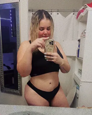OnlyFans cuenta anitakaren09 avatar 1