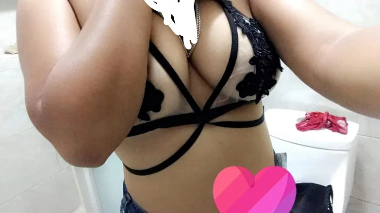 OnlyFans cuenta vale.rott header 2