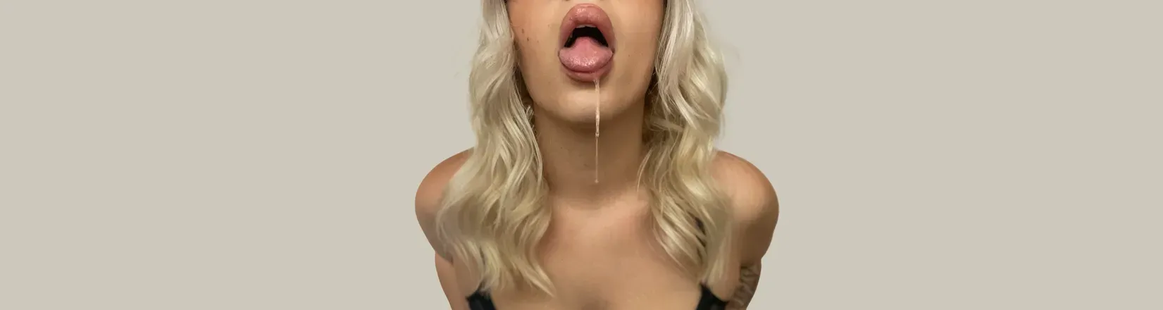 OnlyFans cuenta honey.bee.xoxo header 2