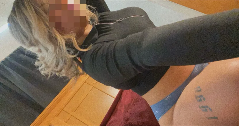OnlyFans cuenta fcknbrat header 2