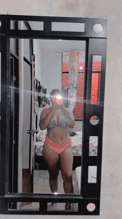 OnlyFans cuenta oasis_woman03 header 2