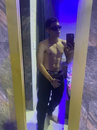 OnlyFans cuenta uriel1730 avatar 1