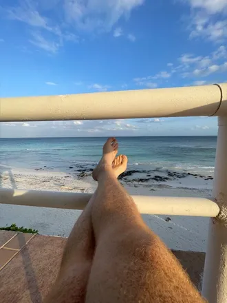 OnlyFans cuenta vanlifeboyfriend header 2