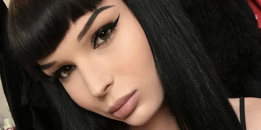 OnlyFans cuenta tsvickystone header 2