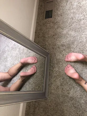 OnlyFans cuenta youfav_feet avatar 1