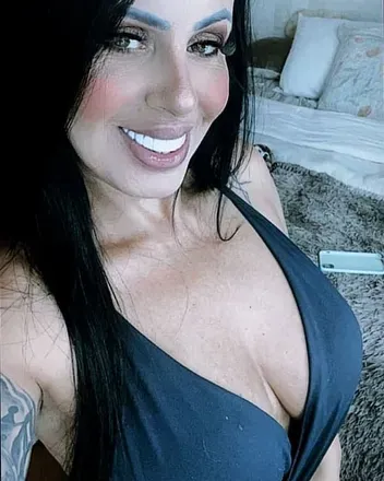 OnlyFans cuenta samyraamohamed avatar 1
