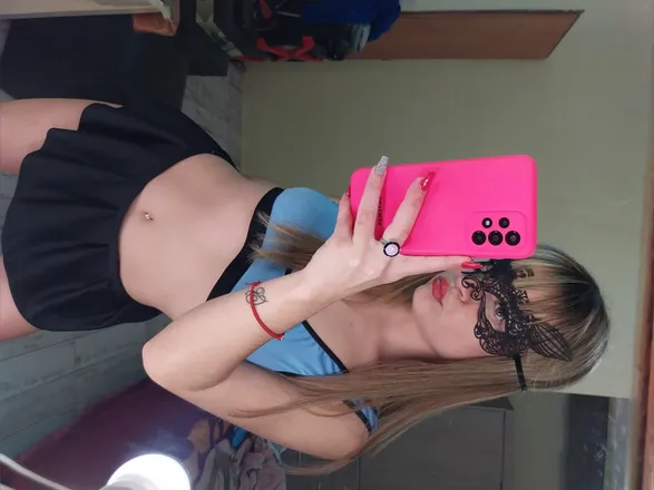 OnlyFans cuenta allison22a header 2