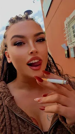 OnlyFans cuenta sunnyvicky avatar 1