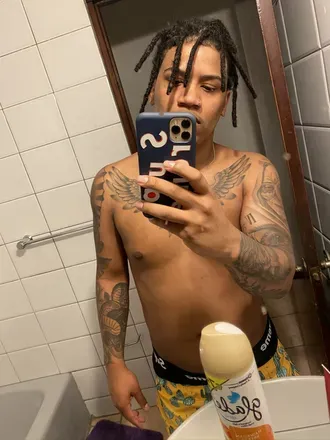 OnlyFans cuenta edgardo2324 avatar 1