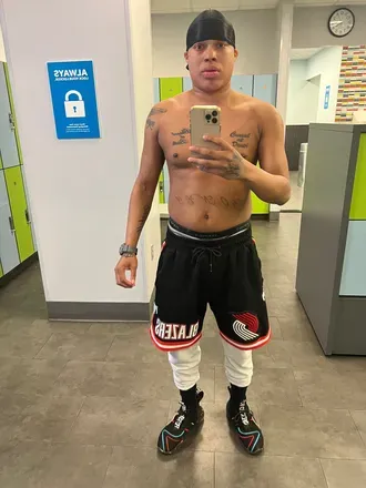 OnlyFans cuenta handsomek.i.n.g avatar 1
