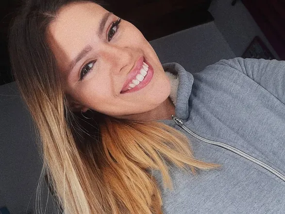 OnlyFans cuenta victrolavi header 2