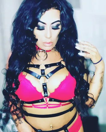 OnlyFans cuenta andronika_x header 2