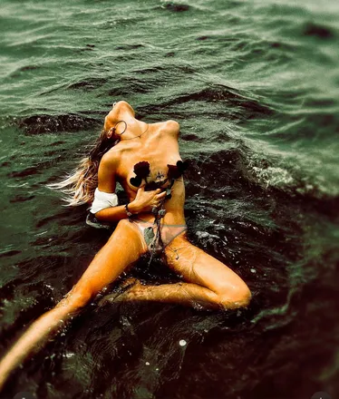 OnlyFans account  chewa header 2