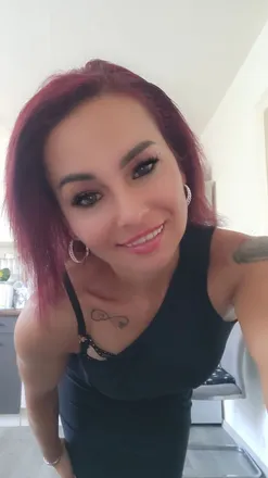 OnlyFans cuenta u197710305 header 2
