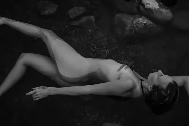 OnlyFans cuenta iamalexamoon header 2