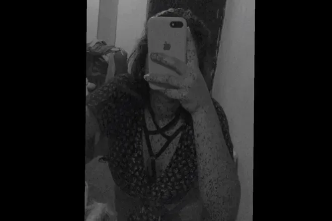OnlyFans cuenta hott.ie header 2