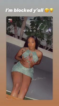 OnlyFans cuenta closedlegsdontgetfed header 2