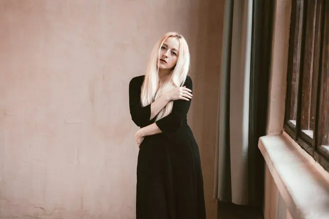 OnlyFans account  kira_bangauf header 2
