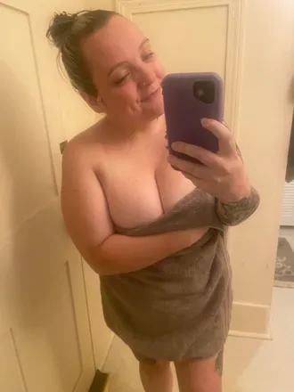 OnlyFans cuenta naughtyrav420 header 2