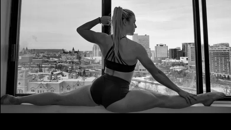 OnlyFans cuenta myraxxxx header 2