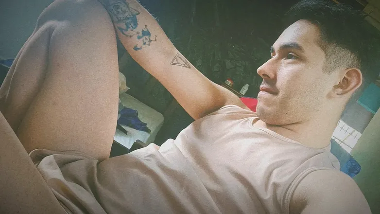 OnlyFans cuenta leonarmurd header 2