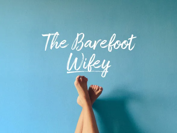 OnlyFans cuenta thebarefootwifey header 2