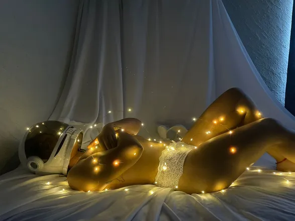 OnlyFans cuenta u102218063 header 2