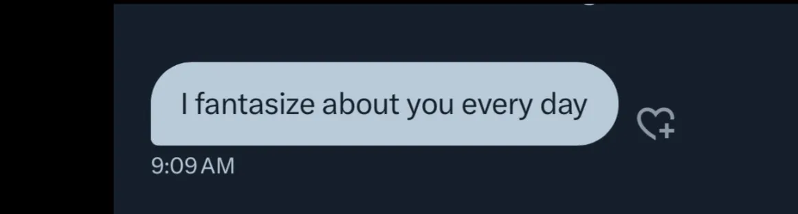 OnlyFans cuenta petitemoss header 2