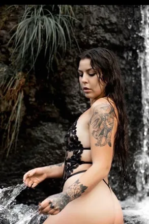 OnlyFans cuenta empress_sativa_ header 2