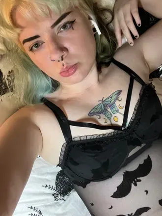 OnlyFans cuenta succukittiie avatar 1