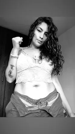 OnlyFans cuenta dahiammakeup avatar 1
