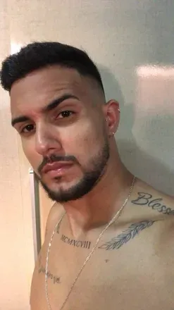 OnlyFans cuenta yanrangel header 2