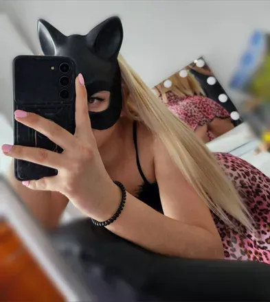 OnlyFans cuenta youmakemewild7 avatar 1