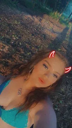 OnlyFans cuenta britneyroebuck header 2