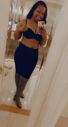 OnlyFans cuenta bellada1 header 2