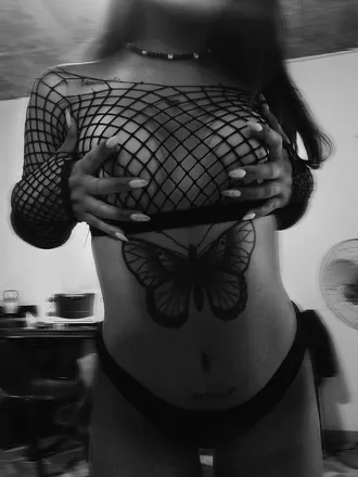 OnlyFans cuenta vickyy23 avatar 1