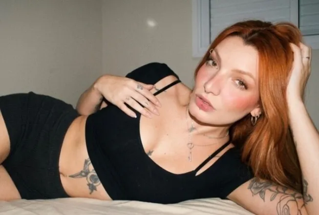 OnlyFans cuenta bellasuicide header 2