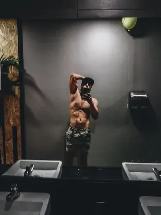 OnlyFans cuenta xavitorralvo avatar 1
