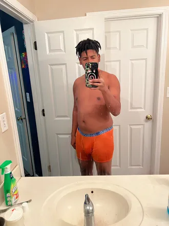 OnlyFans cuenta bighugechocalotecock header 2