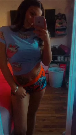 OnlyFans cuenta tanzaaa.c header 2