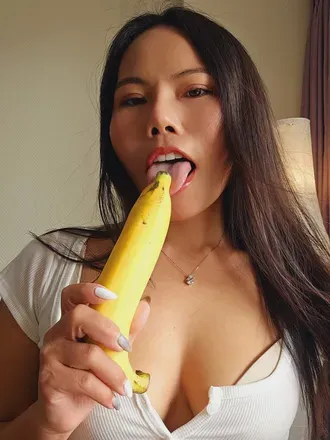 OnlyFans account  chengnee avatar 1
