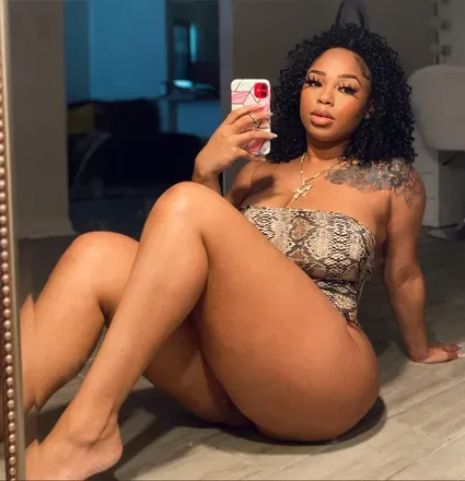 OnlyFans cuenta theylovehazel1 avatar 1