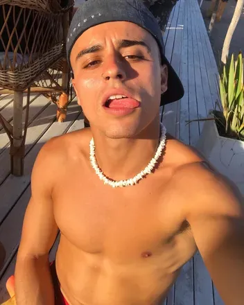 OnlyFans cuenta tomissssss avatar 1
