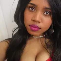 OnlyFans cuenta goddesslaila_ avatar 1