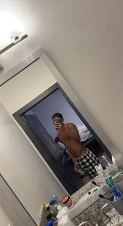 OnlyFans cuenta houston10166 header 2