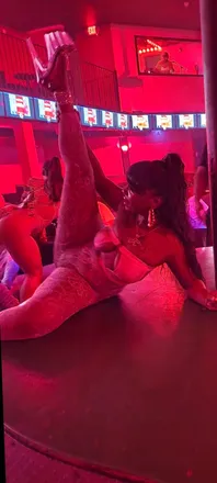 OnlyFans cuenta pentagondallas header 2